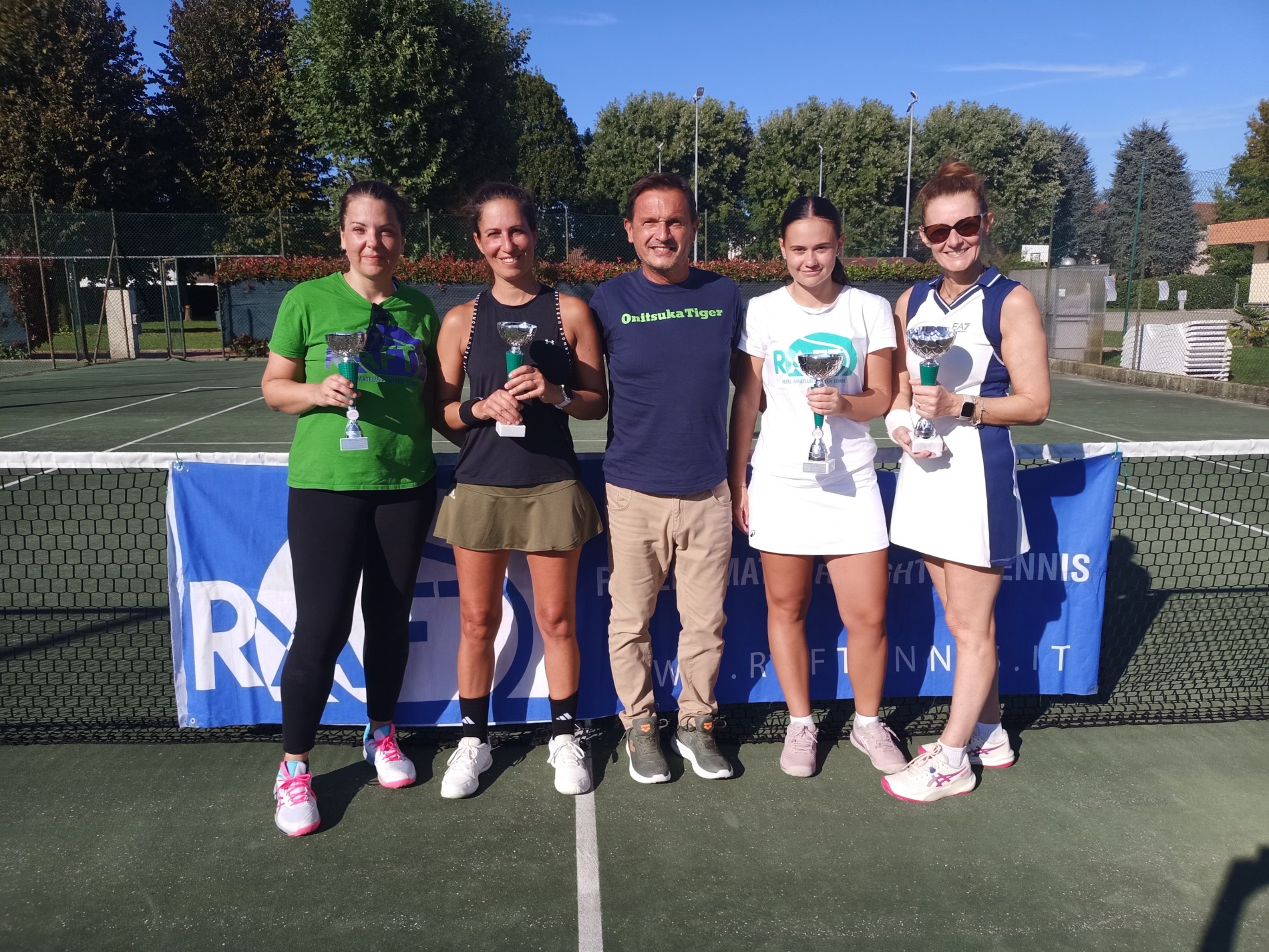 Sofia Capuzzi e Francesca Maffezzoni vanno diritte alla vittoria al doppio femminile all’Astra di Pozzaglio