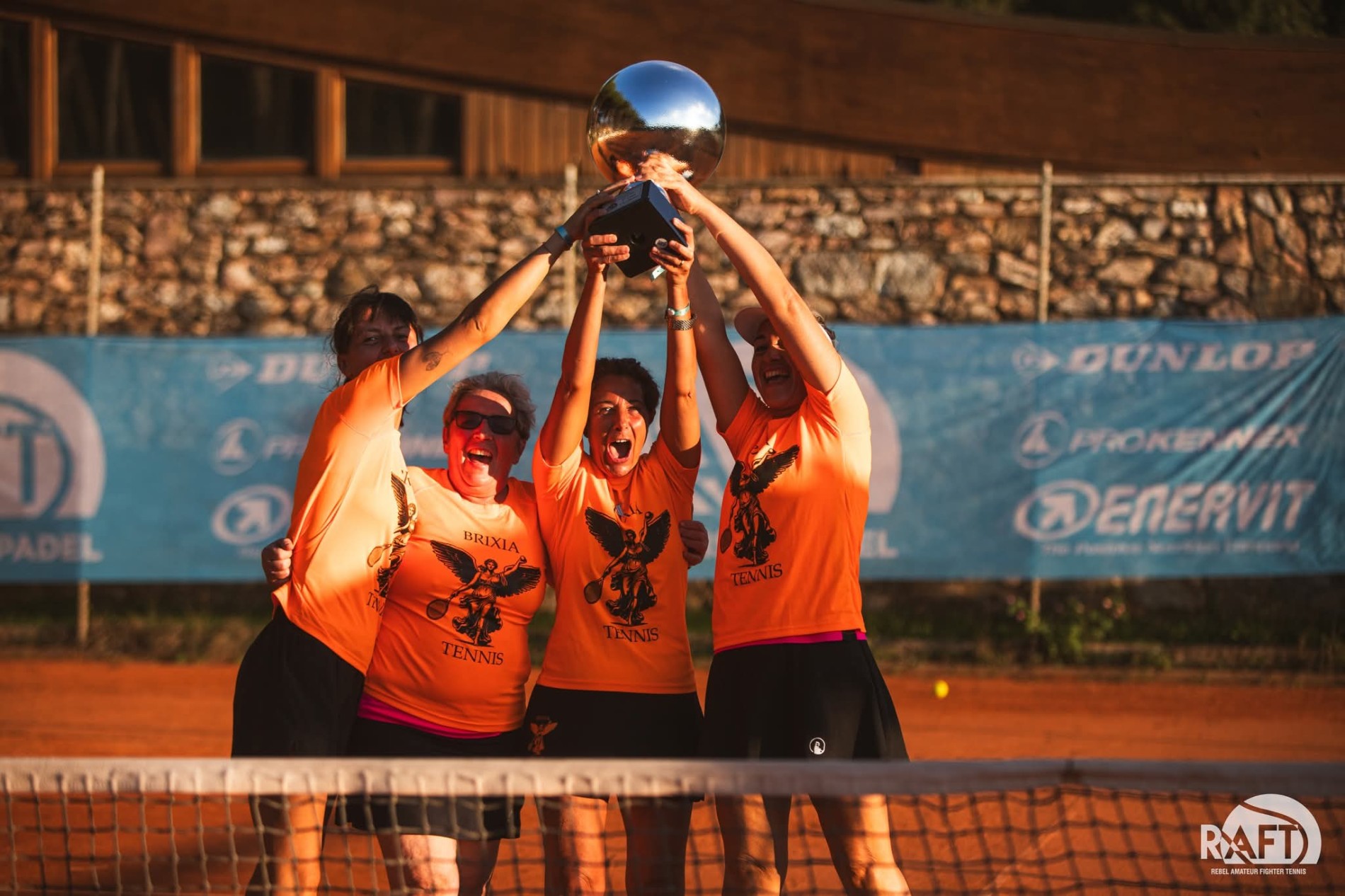 BRIXIA TEAM .... SONO LORO LE INOSSIDABILI CAMPIONESSE IRON
