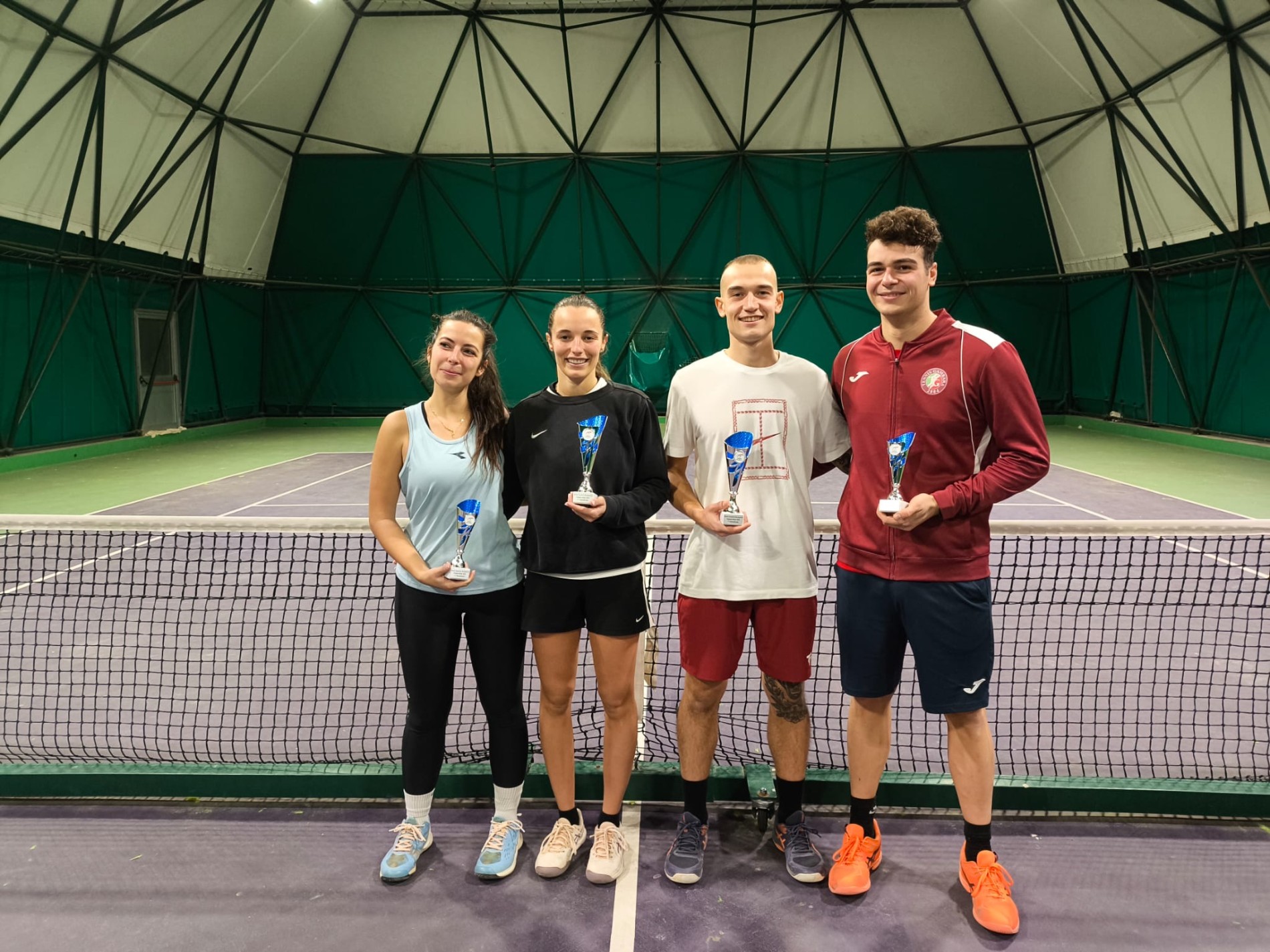 BEERPONG 3650 mix è di Gervasi/ Brontesi