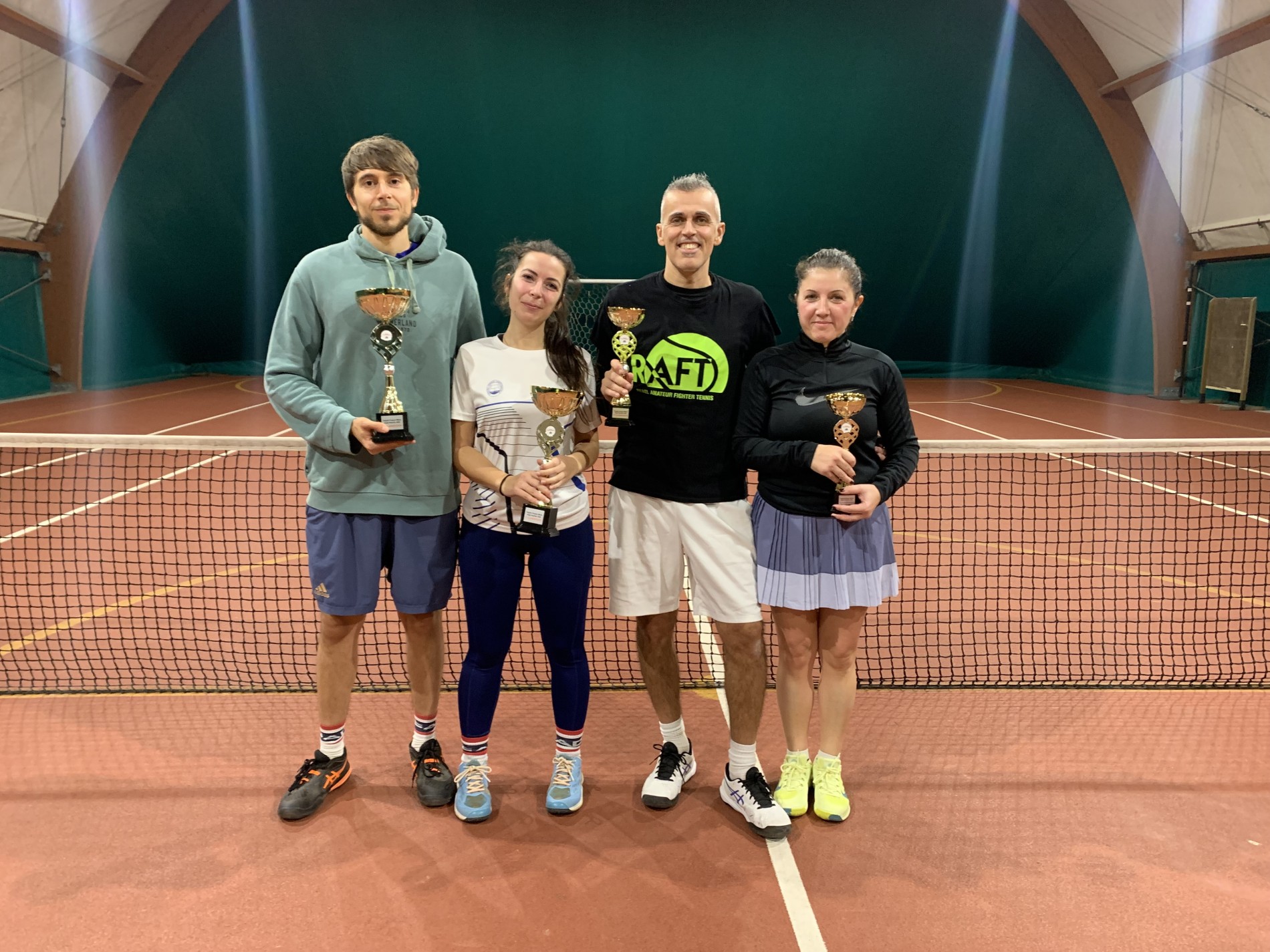 One Day AWARDS è di Pea / Mura