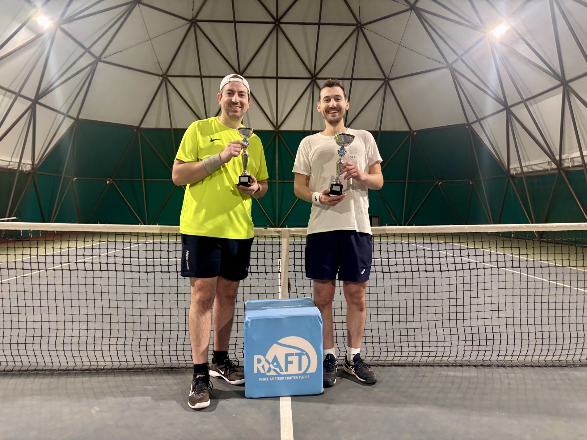 MEGASLAM AO: LA COCCARDA IRON A DIONI SU LECCHI!