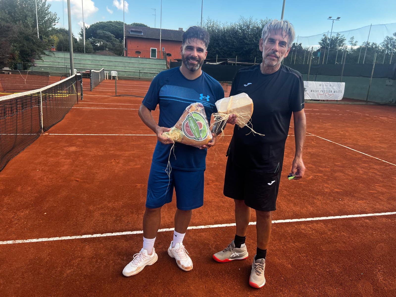 MEDAGLIA DI BRONZO PER ROBERTO BONO AL MATCH BALL TC