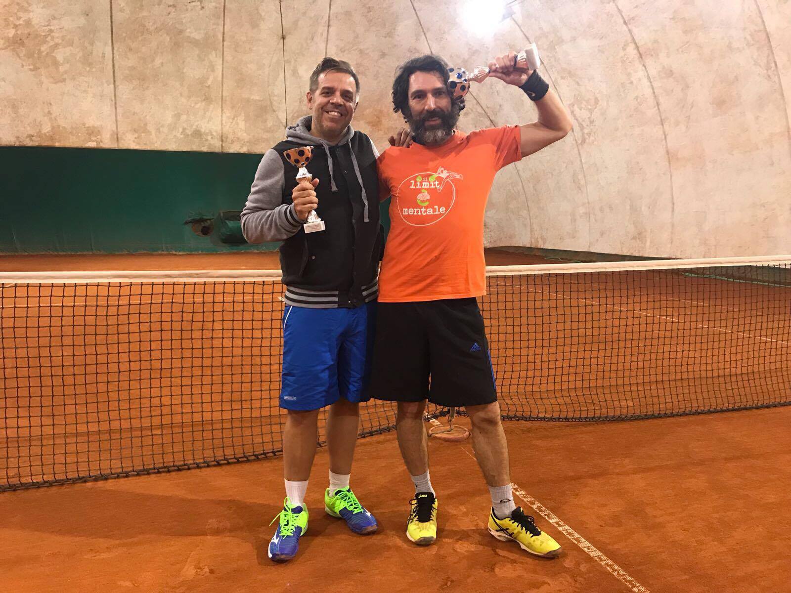 IL PROFF NITTI DÀ UNA LEZIONE A TUTTI